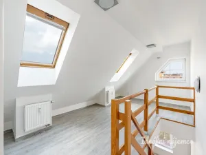 Pronájem bytu 2+kk, Praha - Radotín, Věštínská, 74 m2