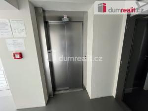 Pronájem kanceláře, Uherské Hradiště - Mařatice, Města Mayen, 36 m2