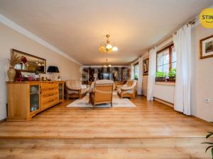 Prodej rodinného domu, Dolní Lomná, 200 m2