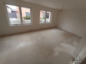 Prodej rodinného domu, Veltruby, K zastávce, 140 m2