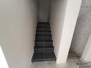 Prodej rodinného domu, Veltruby, K zastávce, 140 m2