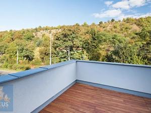 Pronájem bytu 3+1, Praha - Troja, Trojská, 114 m2