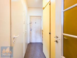 Pronájem bytu 1+kk, Praha - Braník, Vavřenova, 24 m2