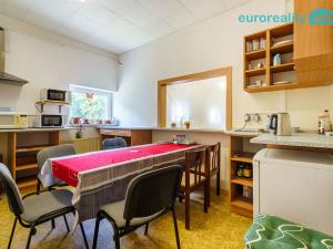 Prodej skladu, Nové Hamry, 3190 m2