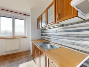 Prodej bytu 3+1, Brniště - Luhov, 79 m2