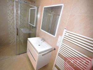 Pronájem rodinného domu, Průhonice, Pod Valem II., 300 m2