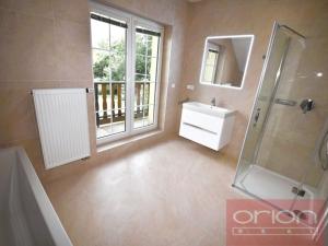 Pronájem rodinného domu, Průhonice, Pod Valem II., 300 m2