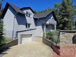 Pronájem rodinného domu, Průhonice, Pod Valem II., 300 m2