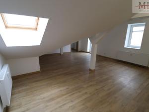 Pronájem bytu 2+kk, Teplice, Dubská, 65 m2