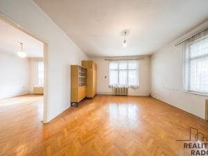Prodej rodinného domu, Veselí nad Moravou, tř. Masarykova, 230 m2