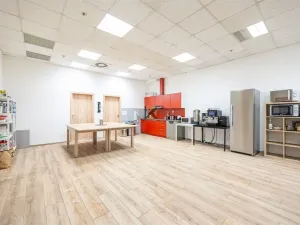Pronájem obchodního prostoru, Praha - Zličín, Na Radosti, 1030 m2