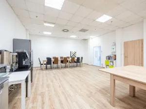 Pronájem obchodního prostoru, Praha - Zličín, Na Radosti, 1030 m2