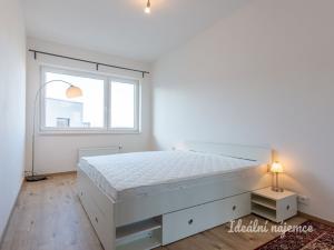 Pronájem bytu 2+kk, Praha - Stodůlky, Holýšovská, 47 m2
