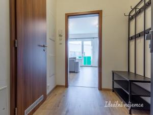 Pronájem bytu 2+kk, Praha - Stodůlky, Holýšovská, 47 m2