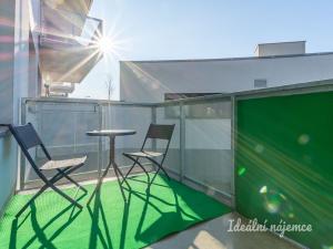 Pronájem bytu 2+kk, Praha - Stodůlky, Holýšovská, 47 m2