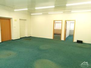 Pronájem kanceláře, Jihlava, Pávovská, 350 m2