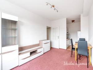 Pronájem bytu 2+kk, Praha - Braník, Za mlýnem, 37 m2