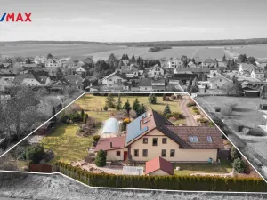 Prodej rodinného domu, Býšť, 4478 m2