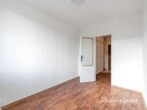 Pronájem bytu 2+kk, Praha - Střížkov, Jablonecká, 43 m2