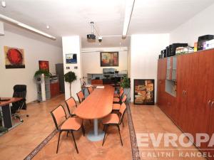 Prodej kanceláře, Praha - Libeň, Nad Okrouhlíkem, 52 m2