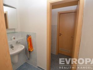 Prodej kanceláře, Praha - Libeň, Nad Okrouhlíkem, 52 m2