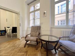 Pronájem bytu 1+1, Praha - Staré Město, Smetanovo nábřeží, 35 m2