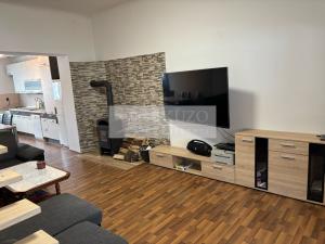 Prodej bytu 3+1, Stará Paka, U Továrny, 115 m2