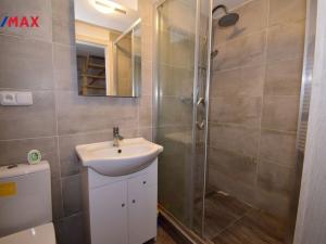 Pronájem bytu 2+1, Praha - Smíchov, Na Valentince, 55 m2