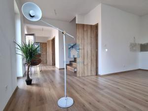 Prodej bytu 4+1, Praha - Běchovice, Pplk. Nováčka, 348 m2