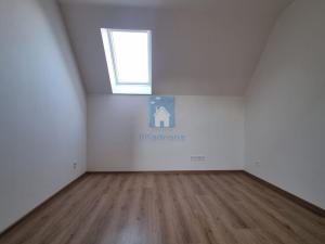 Prodej bytu 4+1, Praha - Běchovice, Pplk. Nováčka, 348 m2