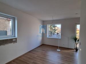 Prodej bytu 4+1, Praha - Běchovice, Pplk. Nováčka, 348 m2