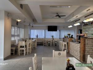 Pronájem restaurace, Praha - Stodůlky, Bašteckého, 480 m2