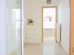 Pronájem rodinného domu, Chýně, Střední, 131 m2