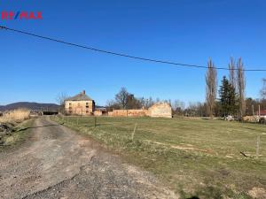 Prodej komerčního pozemku, Vražné, 13407 m2