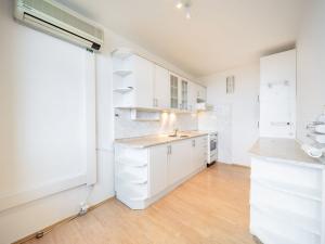 Prodej bytu 3+1, Praha - Chodov, Na sádce, 72 m2