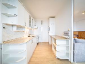 Prodej bytu 3+1, Praha - Chodov, Na sádce, 72 m2