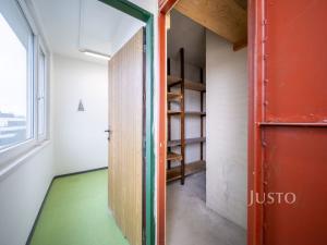 Prodej bytu 3+1, Praha - Chodov, Na sádce, 72 m2