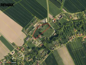 Prodej komerčního pozemku, Vražné, 6704 m2