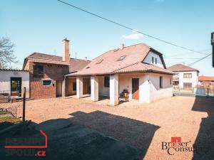 Prodej rodinného domu, Litohlavy, 340 m2