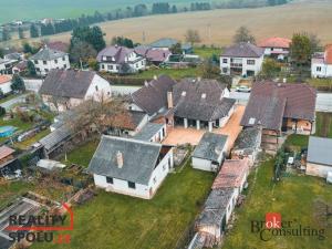 Prodej rodinného domu, Litohlavy, 340 m2