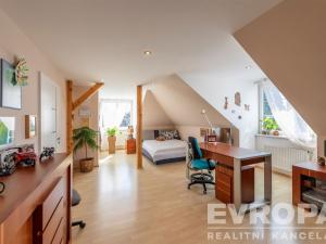 Prodej rodinného domu, Psáry - Dolní Jirčany, Pod Skalkou, 363 m2