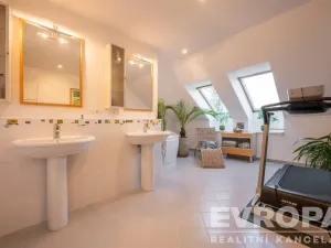 Prodej rodinného domu, Psáry - Dolní Jirčany, Pod Skalkou, 363 m2