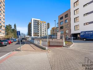 Prodej bytu 2+kk, Praha - Vokovice, K Červenému vrchu, 73 m2
