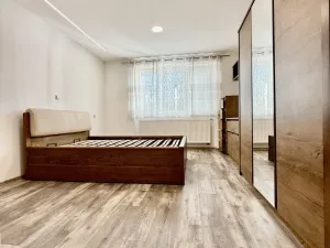 Pronájem bytu 3+kk, Rousínov, V Sídlišti, 64 m2