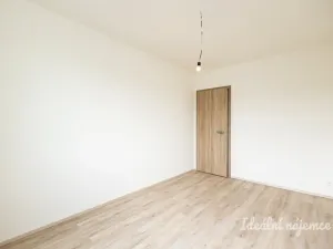 Pronájem bytu 2+kk, Praha - Prosek, Čakovická, 41 m2