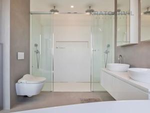 Prodej bytu 5+kk, Praha - Radlice, U Dívčích hradů, 231 m2