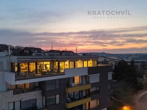 Prodej bytu 5+kk, Praha - Radlice, U Dívčích hradů, 231 m2