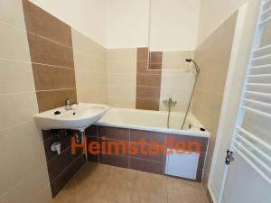 Pronájem bytu 2+1, Ostrava - Poruba, Budovatelská, 58 m2