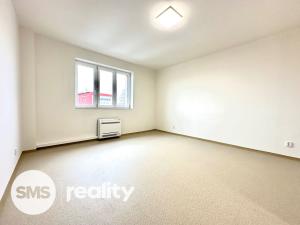 Pronájem bytu 1+1, Ostrava - Vítkovice, Obránců míru, 40 m2