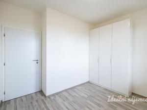 Pronájem bytu 2+kk, Praha - Kyje, Farkašova, 43 m2